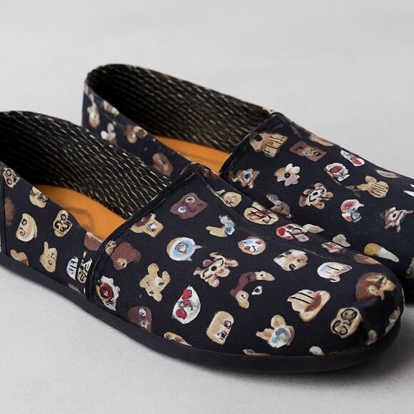 BOBS by Skechers Women’s Slip-On Shoes Size 9.5 – Dog Print Casual Flats - Picture 1 of 8